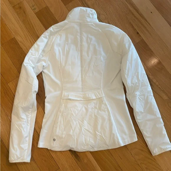 lululemon athletica White Puffer Jacket - Picture 2 of 3